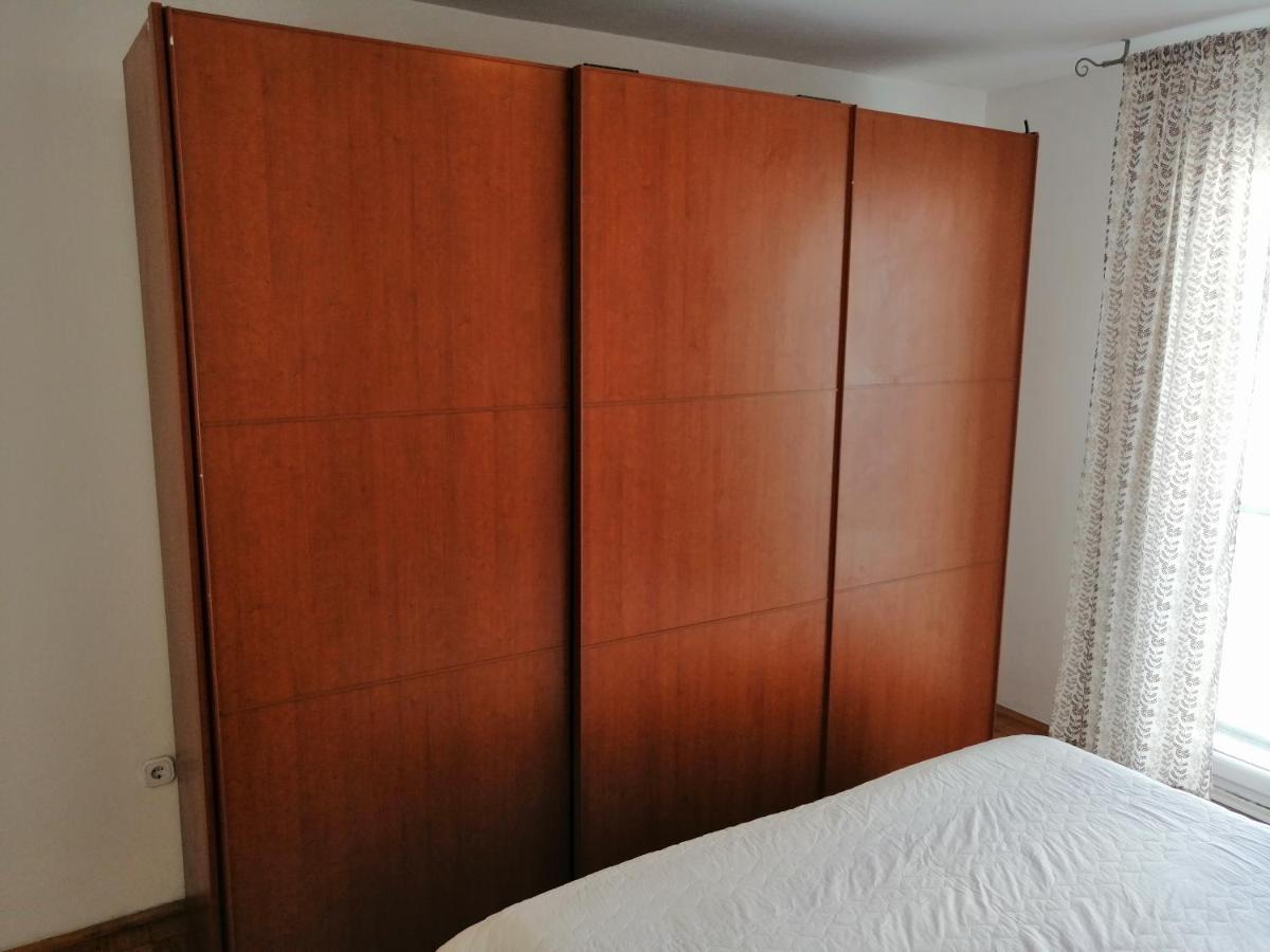 Apartment 5 *
